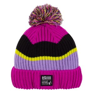 Alternative view of TUQUE HIVER/NANO