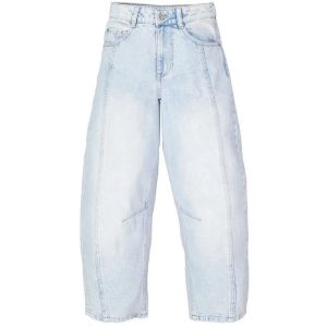 Alternative view of JEANS/GARCIA